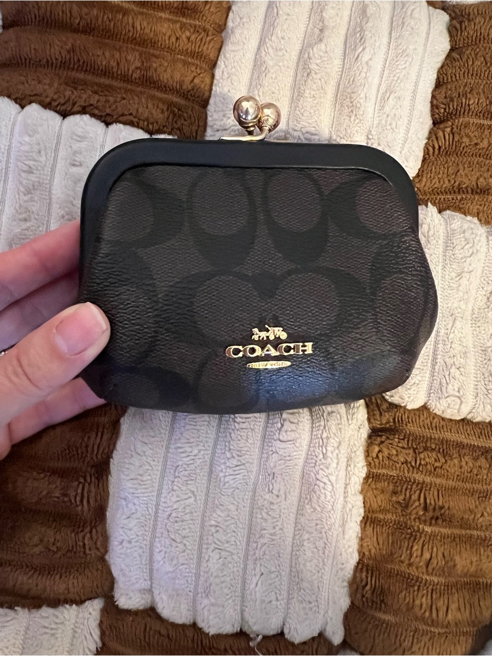 Coach Siganture Black/brown Kiss lock Coin Purse NWTS!